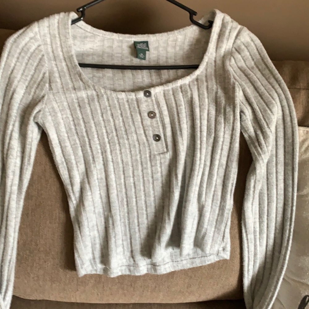 Long sleeve